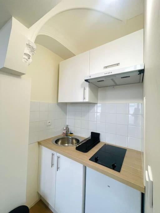 Appartement Le Petit Meuble Hyper Centre à Orléans Extérieur photo